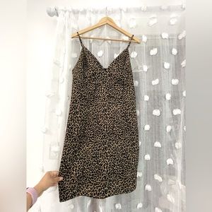 Express Cheetah Print Midi Dress V Neck Size Large Color: Black/Brown | Size: L